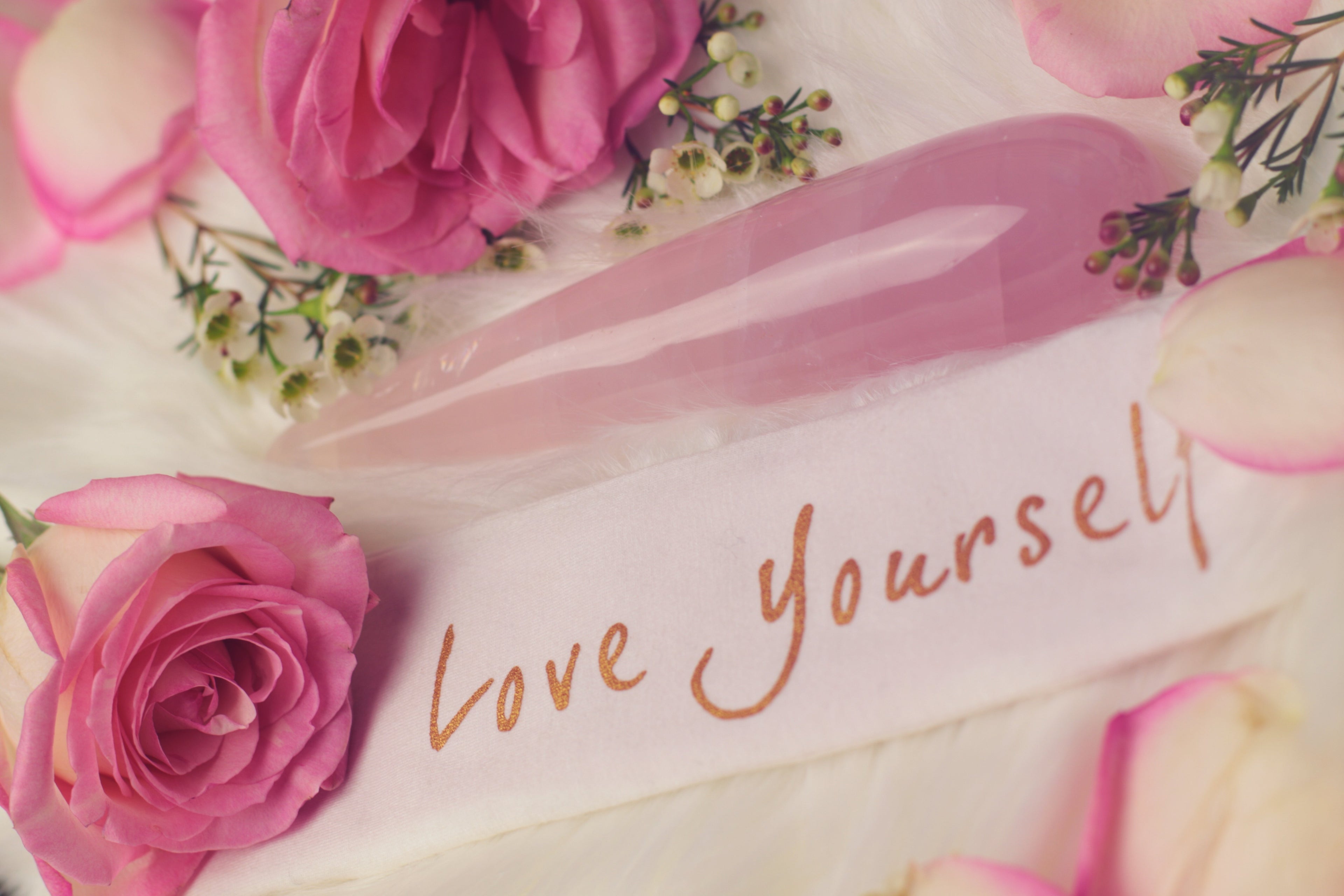 Star Rose Quartz Yoni Wand